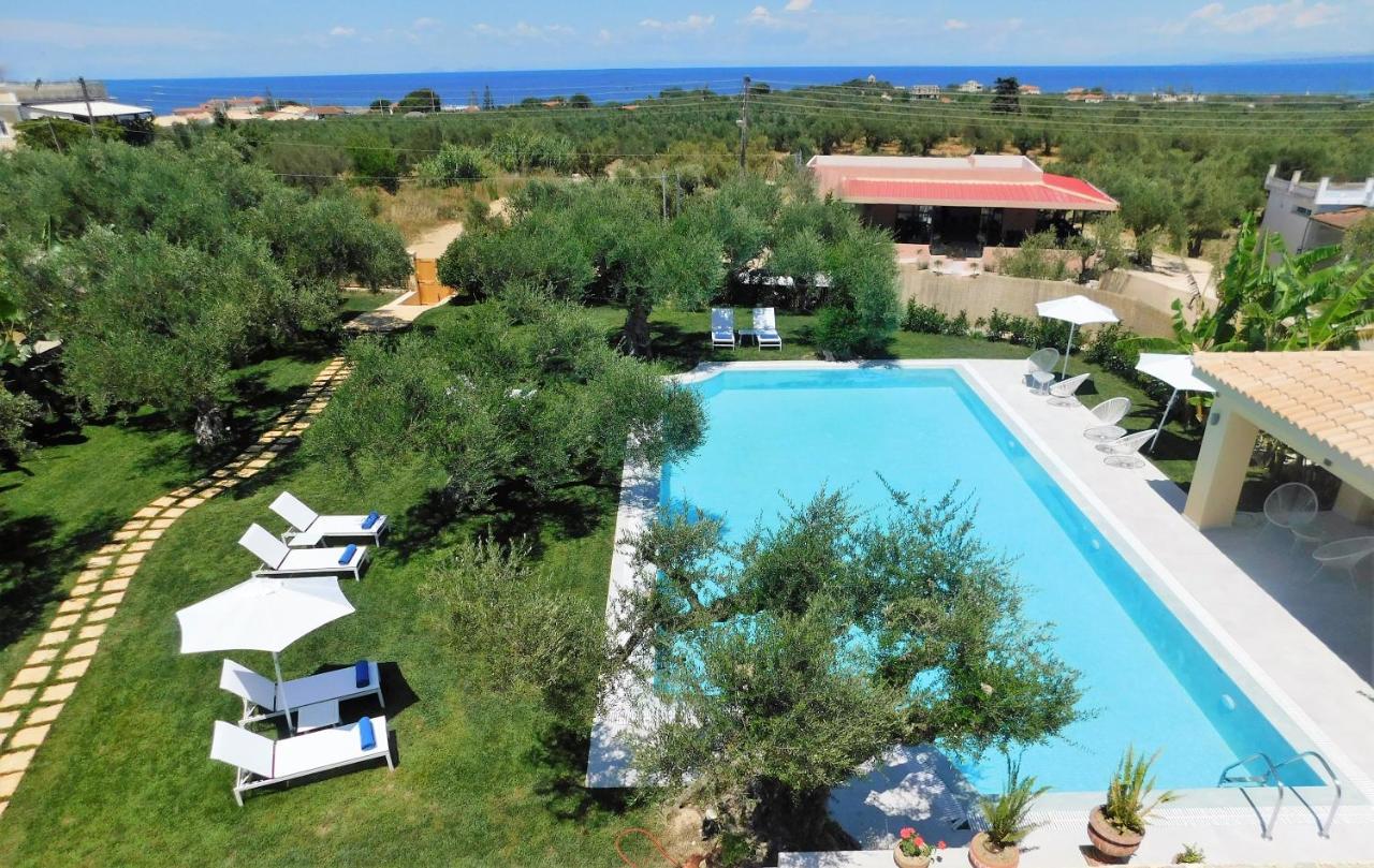 Orea Superior Rooms Kypseli Exterior foto