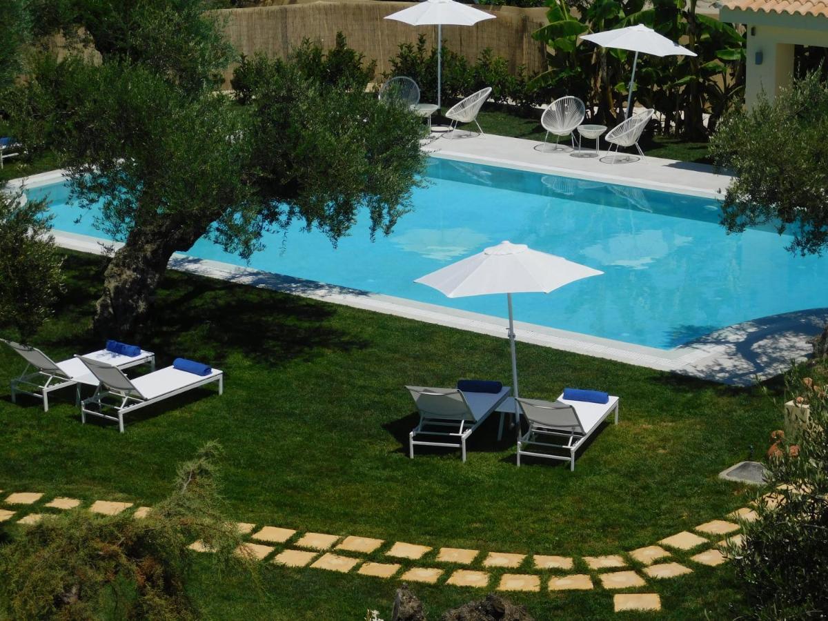 Orea Superior Rooms Kypseli Exterior foto