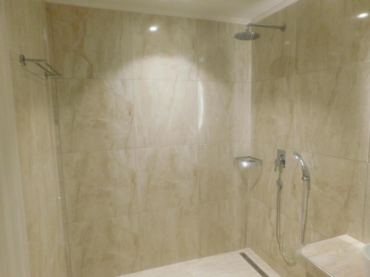 Orea Superior Rooms Kypseli Exterior foto