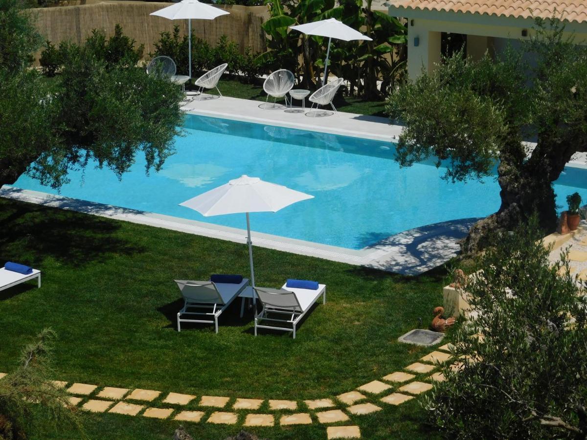 Orea Superior Rooms Kypseli Exterior foto